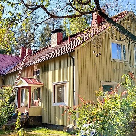 Good Life Homestay Ahmovaara エクステリア 写真
